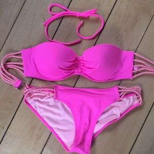 Victoria’s Secret Bikini Set